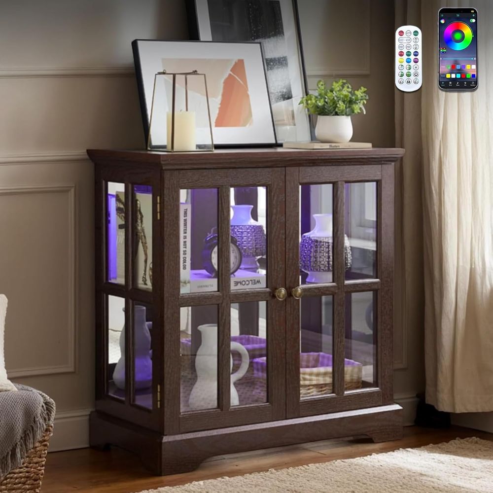 خزانة عرض بـ 32 مصباح LED و7 خ - مراجعة Glass Cabinet Display وسعره